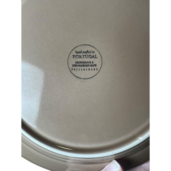 2 POTTERY BARN CAMBRIA MUSHROOM DINNER PLATES PORTUGAL 11 1/2” MINT - Picture 5 of 7